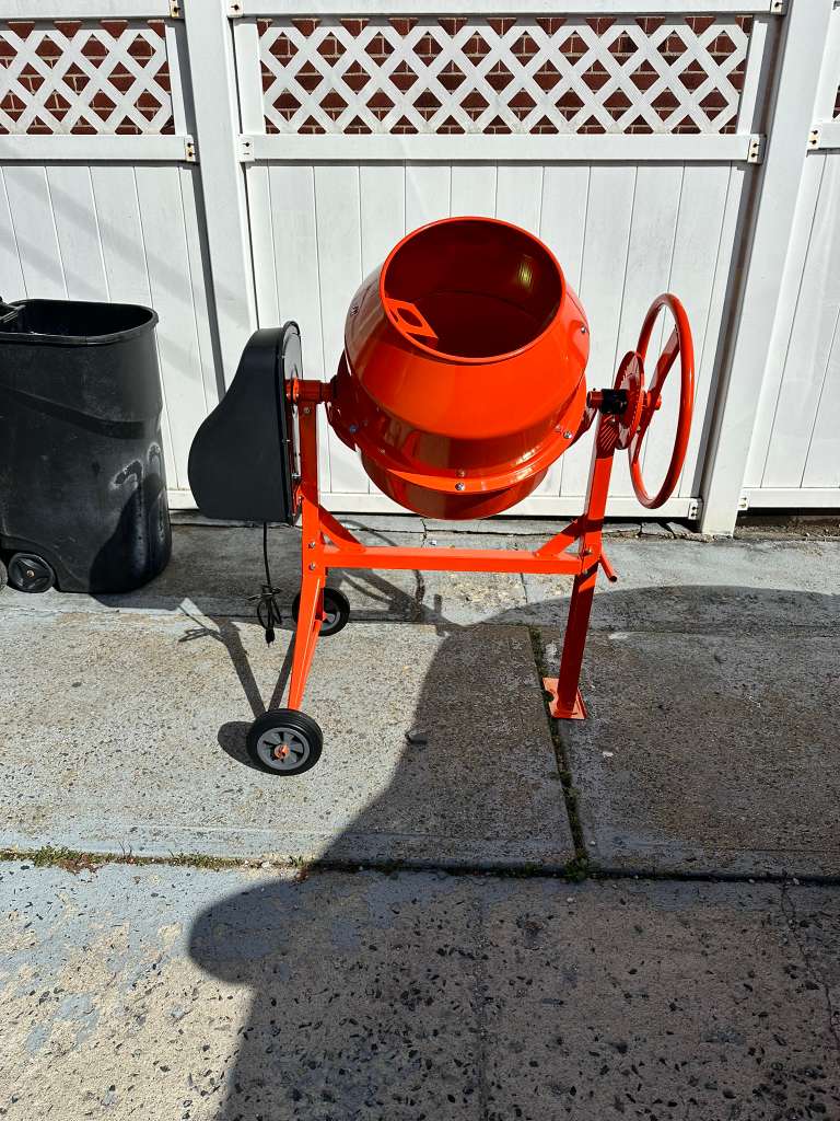 Concrete Mixer 120 LB 3.5HP / 450W